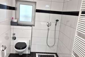 Wohnung / Büro vielseitig nutzbar - Top renoviert - provisionsfrei direkt vom Eigentümer – 70186 Gablenberg, Stuttgart – Vorschaubild 3