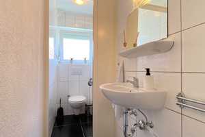 *** Heilbronner Osten ! Dreifamilienhaus mit ELW. plus Doppelgarage *** – Heilbronn – Vorschaubild 32