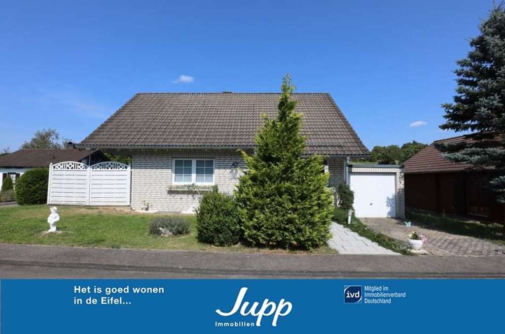 Immobilie in Dahlem - Gepflegtes Einfamilienhaus mit Garage und Garten, Schmidtheim (12) - Bild 0