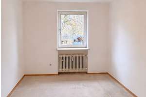 Sonnige 3-Zimmer-Wohnung mit Loggia & TG-Stellplatz in München-Sendling/Westpark – Die vollständige Adresse der Immobilie erhältst du vom Anbieter., 81377 Am Waldfriedhof, München – Vorschaubild 4