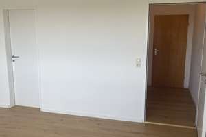 Frisch renovierte 1-Zimmer-Wohnung in Neu-Ulm/Pfuhl mit Münsterblick – Fliederweg 11, 89233 Neu-Ulm – Vorschaubild 5