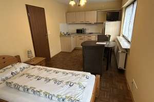 Wohnen. Vermieten. Entwickeln --
Charmantes Wohnhaus in Heidelberg zu verkaufen – Die vollständige Adresse der Immobilie erhältst du vom Anbieter., 69118 Ziegelhausen, Heidelberg – Vorschaubild 16