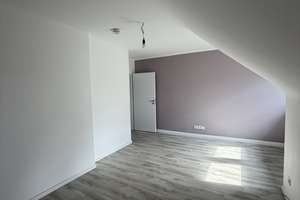 Helle, großzügige 4 Zimmer-Wohnung mit  Gäste-WC – Am Badezentrum 154, 47800 Bockum, Krefeld – Vorschaubild 12