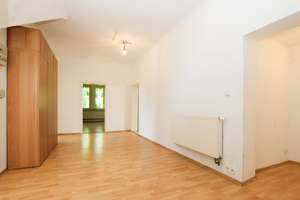 Großzügige 4-Zimmer-Wohnung mit eigenem Garten im Östlichen Ringgebiet! – 38102 Östliches Ringgebiet, Braunschweig – Vorschaubild 3