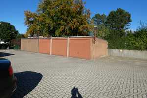 Reihenhaus mit viel Platz und Ausbaumöglichkeit,  voll unterkellert, Garage, gute, ruhige SW- Lage. – Steinburg (Kreis) – Vorschaubild 13