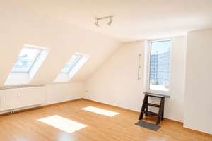 Charmante 2-Zimmer-Wohnung mit Dachterrasse in bester Lage – Einumer Straße 95, 31135 Oststadt / Stadtfeld, Hildesheim – Vorschaubild 3