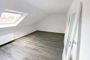 Top gepflegte DG-Wohnung mit modernem Bad und Cabriofenster – Die vollständige Adresse der Immobilie erhältst du vom Anbieter., 42853 Scheid, Remscheid – Vorschaubild 7