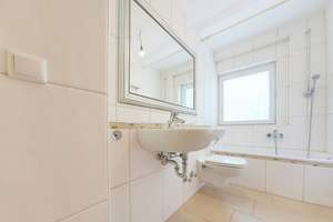 Maisonette-Wohnung mit Terrasse, Garten & Balkon – ruhig im Grünen und zentral in Alterlangen – Schobertweg 38, 91056 Heiligenloh, Erlangen – Vorschaubild 46