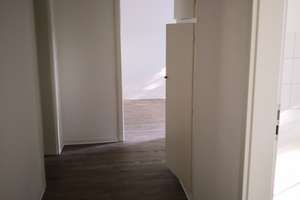 Bezugsfertige 3-Zimmer-EG-Wohnung mit Balkon und auf Wunsch auch mit Garten möglich! – Bissingheimer Str. 297, 47279 Bissingheim, Duisburg – Vorschaubild 2