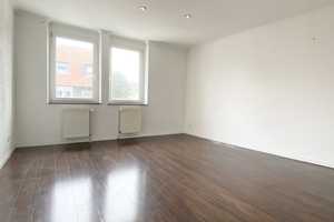 Schöne Wohnung 1. Etage ruhige gelegen, gute Anbindung – Essen – Vorschaubild 1
