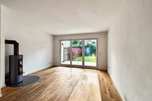 Modernes Reihenmittelhaus mit Dachterrasse und kleinem Garten in Hamburg Duvenstedt – Die vollständige Adresse der Immobilie erhältst du vom Anbieter., 22397 Duvenstedt, Hamburg – Vorschaubild 6