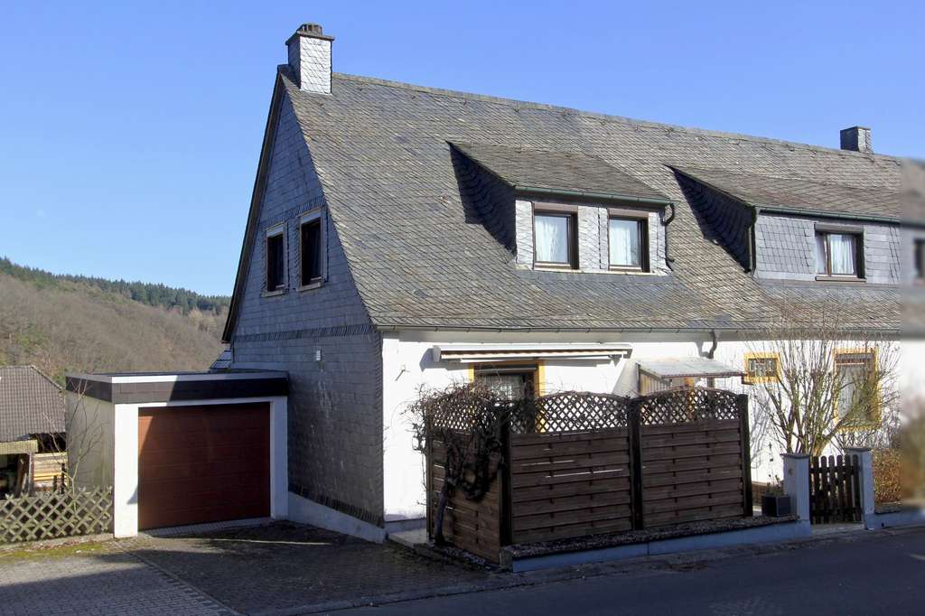 Immobilie in Rhaunen - Familienfreundliches Wohnen im Grünen: Doppelhaushälfte  in ruhiger Seitenstraße! - Bild 4