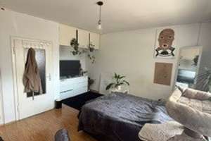 +++Charmante 1 Zimmer Wohnung mit Balkon zu vermieten+++ – Kurfürstenstraße 61, 45138 Südostviertel, Essen – Vorschaubild 2