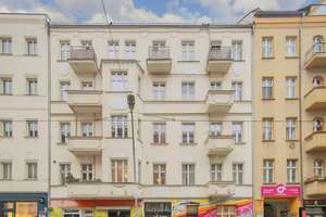 Viel Licht, wenig Lärm: Wohnung in ruhiger Hinterhauslage im Herzen Friedrichshains – Kopernikusstraße 24, 10245 Friedrichshain, Berlin – Vorschaubild 1