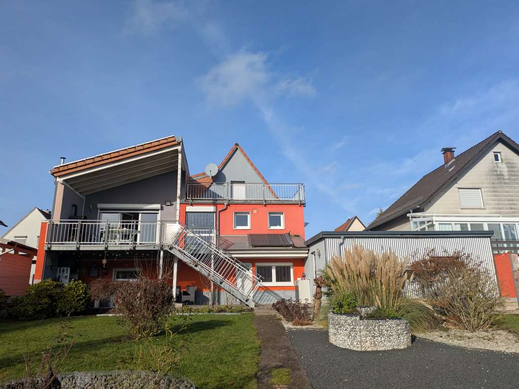 Immobilie in Schönenberg-Kübelberg - Freistehendes Einfamilienhaus in Feld- und Waldrandlage - Bild 0