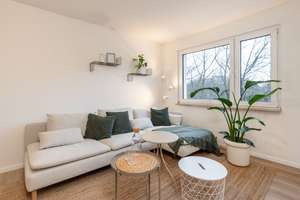 Frisch sanierte und möblierte 2-Zimmer-Wohnung in Köln-Neuehrenfeld