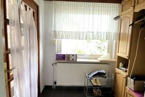 Mehrgenerationenhaus mit drei Wohneinheiten, großem Garten und Potenzial – Die vollständige Adresse der Immobilie erhältst du vom Anbieter., 32051 Herford – Vorschaubild 1