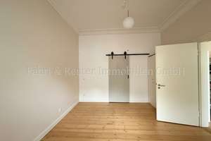 Charmante 3-Zimmer Altbauwohnung im EG von Krefeld nahe Helios-Klinik – Die vollständige Adresse der Immobilie erhältst du vom Anbieter., 47805 Dießem/Lehmheide, Krefeld – Vorschaubild 2