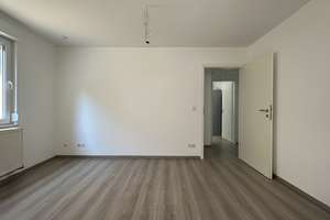 Stilvoll modernisiertes Mehrfamilienhaus mit Top-Rendite und Ausbauoption in zentraler Lage – Die vollständige Adresse der Immobilie erhältst du vom Anbieter., 70372 Kurpark, Stuttgart – Vorschaubild 23