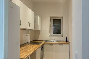 Stilvolle 3-Zimmer-Erdgeschosswohnung mit gehobener Innenausstattung in Berlin Spandau – Die vollständige Adresse der Immobilie erhältst du vom Anbieter., 13597 Spandau (Ortsteil), Berlin – Vorschaubild 9