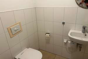 Wohn-Geschäftshaus in Erlangen - Zentrum...teilvermietet, Ensembleschutz – Die vollständige Adresse der Immobilie erhältst du vom Anbieter., 91054 Markgrafenstadt, Erlangen – Vorschaubild 6