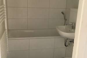 Große Drei Raumwohnung in Elmshorn – Eichenkamp 7, 25337 Elmshorn – Vorschaubild 2