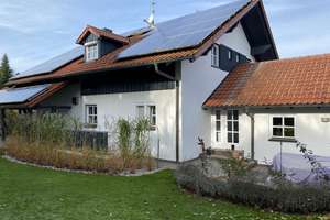 Viel Platz für Ihre Pläne: Einfamilienhaus in Hebertsfelden – Rollnerstraße 7, 84332 Hebertsfelden – Vorschaubild 2
