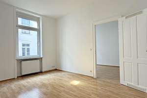 Sofort frei: Renovierte 2-ZKB Altbauwohnung im beliebten Rheingauviertel (Provisionsfrei) – Die vollständige Adresse der Immobilie erhältst du vom Anbieter., 65197 Rheingauviertel / Hollerborn, Wiesbaden – Vorschaubild 2