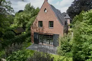 Klar im Design, stark in der Ausstattung - Zuhause mit Stil und Substanz! – Hamburg – Vorschaubild 1