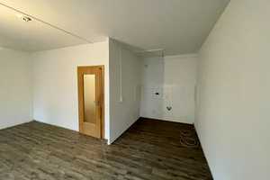 Ihr neues Zuhause! Schicke, frisch renovierte 3-Zimmer-Wohnung mit Balkon! – Julius-Leber-Ring 42, 99087 Erfurt – Vorschaubild 5