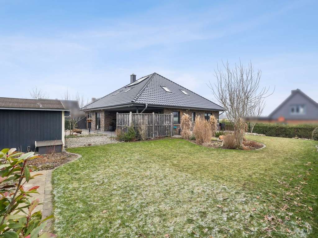 Immobilie in Steinbergkirche - Großzügiges Traumhaus mit exklusiver Ausstattung in Steinbergkirche - Bild 2