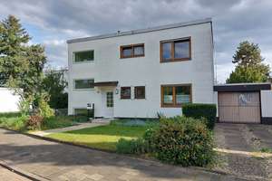 Großzügig geschnittenes Haus – sehr gute Infrastruktur, PLZ 64297 Darmstadt Eberstadt – Sachsenstraße 16, 64297 Eberstadt, Darmstadt – Vorschaubild 3