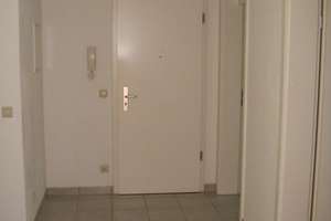 Gepflegte, helle 3 Zimmer-EG-Wohnung m. 88 m² Wfl., 2 Terrassen und TG-Stellplatz. – Die vollständige Adresse der Immobilie erhältst du vom Anbieter., 74080 Böckingen, Heilbronn – Vorschaubild 4