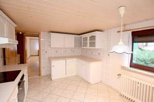 Großes Einfamilienhaus mit 7 Zimmern + kleinem Garten... – Die vollständige Adresse der Immobilie erhältst du vom Anbieter., 38458 Velpke – Vorschaubild 9
