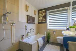 ...IHRE WOHLFÜHLOASE IN HILTRUP-MITTE MIT GRÜNBLICK - UMFANGREICH RENOVIERT... – Hülsebrockstraße 70, 48165 Hiltrup-Mitte, Münster – Vorschaubild 10