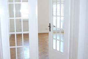 * STILVOLLE 2 1/2  ZIMMER ALTBAUWOHNUNG NÄHE LANDTAG & HAFEN** – Fürstenwall xx, 40219 Unterbilk, Düsseldorf – Vorschaubild 12