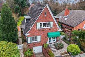 Rotklinkervilla im Alstertal auf über 1.000 m² Liegenschaft – Die vollständige Adresse der Immobilie erhältst du vom Anbieter., 22391 Poppenbüttel, Hamburg – Vorschaubild 1