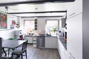 Ihr neues Zuhause: Doppelhaushälfte mit Einliegerwohnung und großzügigem Garten – Rendsburg-Eckernförde (Kreis) – Vorschaubild 8