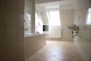 Mit Einbauküche für Kochlieblinge – Clausstraße 104, 9126 Lutherviertel, Chemnitz – Vorschaubild 2