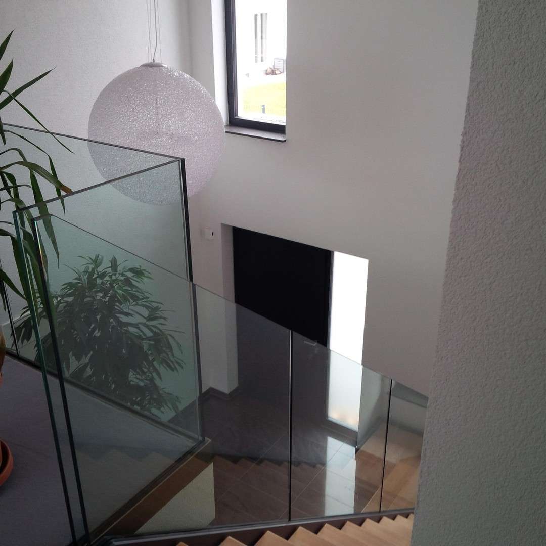 Immobilie in Kleines Wiesental - Einfamilienhaus KfW-75, Solarthermie-Anlage, Doppelgarage, ohne Keller provisionsfrei - Bild 6