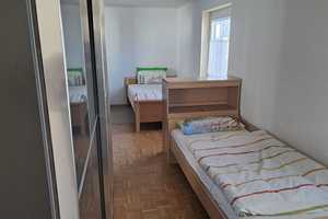 Ihr Familienfreundliches Zuhause!  mit Ofen, 4 Schlafzimmer, 2 Bäder, 2 Küchen, Garten – Biberach (Kreis) – Vorschaubild 28