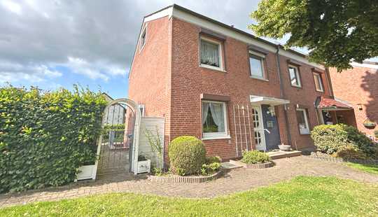Bild von Gepflegtes Reihenhaus mit Doppelgarage / Erbpacht