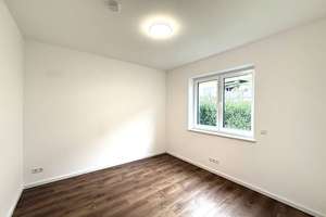 Sofort bezugsfertig! Einfamilienhaus BJ 2022
Top-Lage bei Leipzig & Halle
143 qm und 5 Zimmer – Semoyer Weg 3, 6796 Brehna – Vorschaubild 21