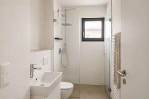 Modern Garden Apartment in Obergiesing – Move-In Ready, Energy-Efficient Living – Kiefernstraße 27, 81549 Südgiesing, München – Vorschaubild 6