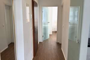 Helle 2-Zimmer-Wohnung in Düsseldorf-Unterbilk  – 40219 Unterbilk, Düsseldorf – Vorschaubild 4