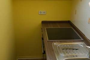 Möblierte 1-Zimmer-Dachwohnung in Pempelfort – Ehrenstraße 7, 40479 Pempelfort, Düsseldorf – Vorschaubild 5
