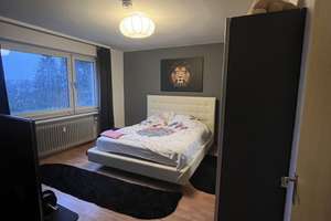 +++ Sehr schöne 2 Zimmer Whg. mit Balkon, Tageslichtbad, u.v. mehr +++ – Beethovenstraße 250, 42655 Ohligs/Aufderhöhe/Merscheid, Solingen – Vorschaubild 2