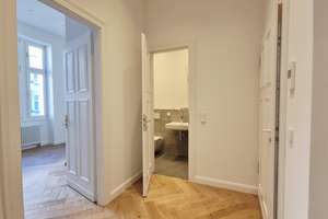 Altbauwohnung mit großzügiger Wohnküche – Niebuhrstrasse 69A, 10629 Charlottenburg, Berlin – Vorschaubild 4