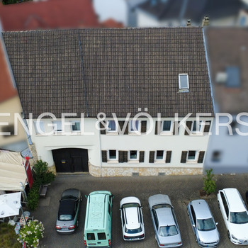 Mehrfamilienhaus mit Ausbaupotenzial in Ingelheim