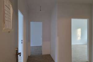 Ab September -sanierte 3-Zimmer-Wohnung im EG - WBS notwendig – Am Jägerpark 66, 1099 Radeberger Vorstadt, Dresden – Vorschaubild 3